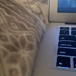 Meet your Posher, Kendall